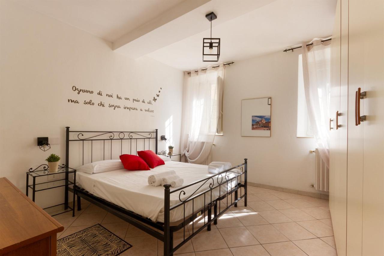 Suite Garibaldi - Smart Holiday Mantova Esterno foto